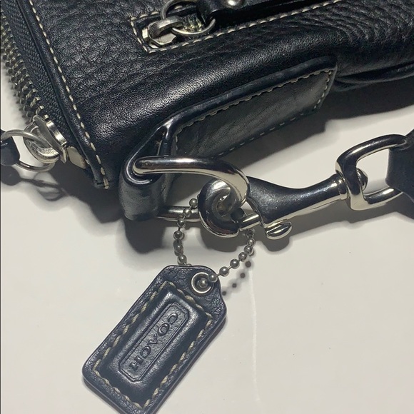Coach- Black Pebbled Leather Park Crossbody - Picture 4 of 5